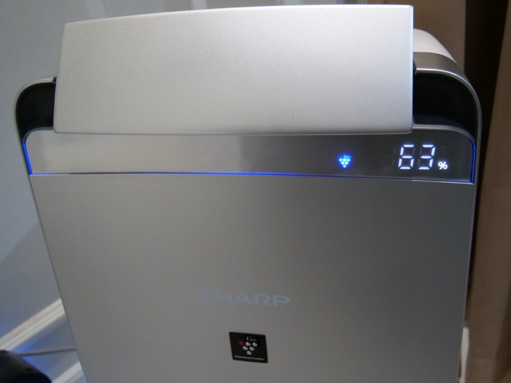 Sharp purifier / dehumidifier photographed during actual home testing